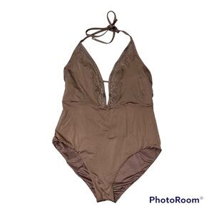 Laundry by Shelli Segal Tan Plunge Crochet Detail One Piece Swimsuit